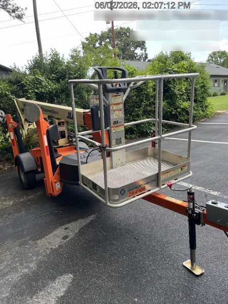 2022 JLG T350