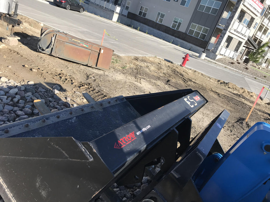 2019 ARROW MATERIAL HANDLING Telehandler Bucket Pin-On