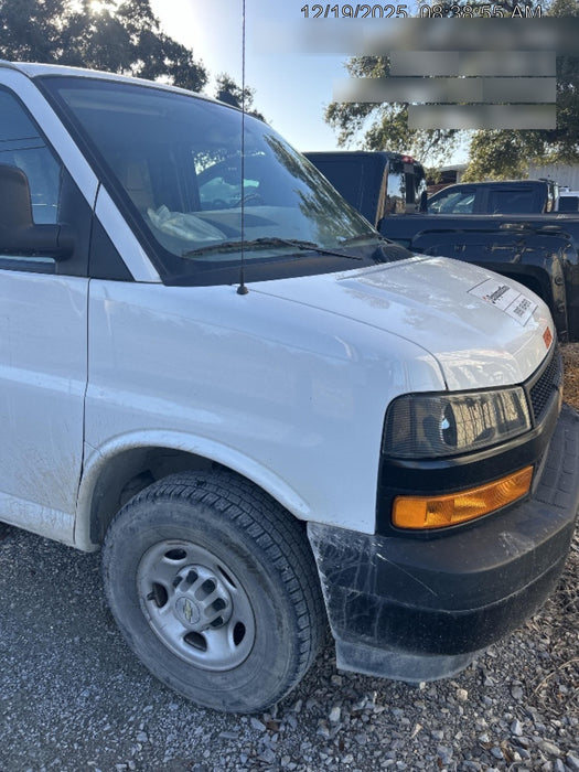 2023 CHEVROLET Express Van - Rental