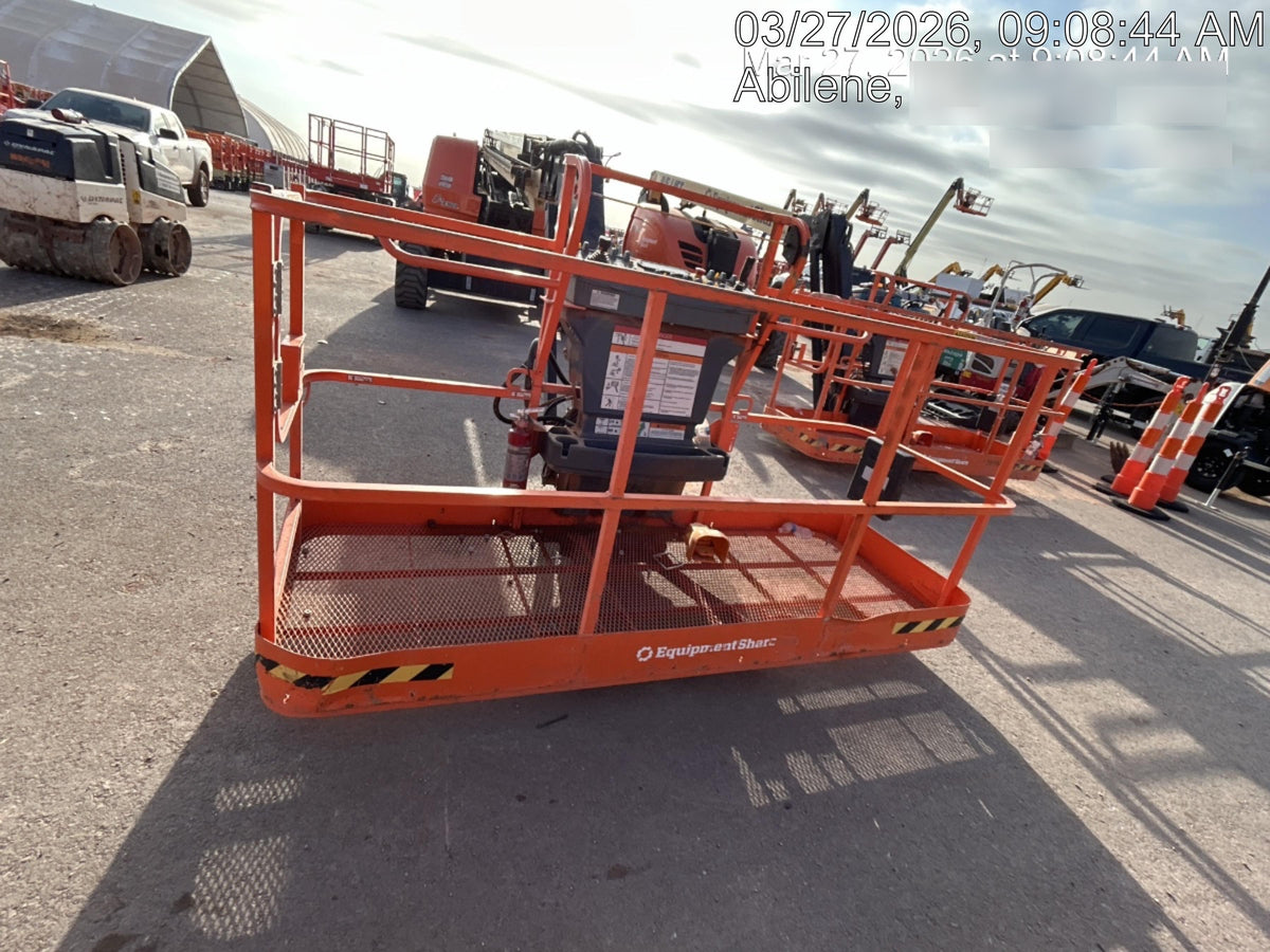 2025 JLG 660SJ