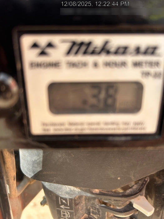 2022 Multiquip MVC88VTHW Plate Compactor, 20", w/Water Tank, Honda GX160