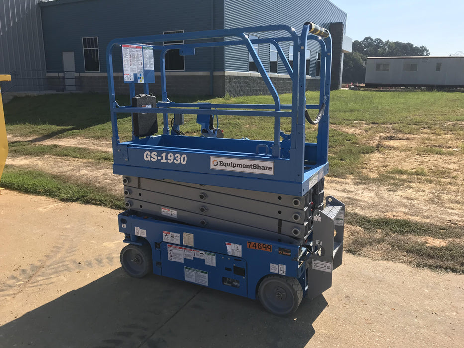 2020 Genie GS-1930 Fixed rails with chain entry gate - Pre A92.20