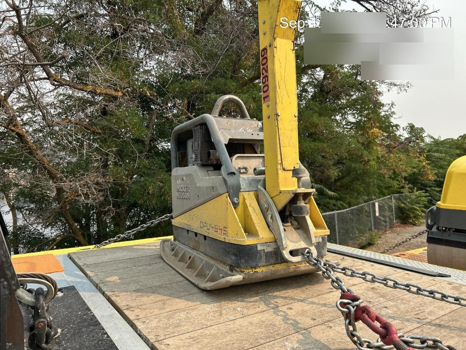 2020 Wacker Neuson DPU4545HEH Reversible Plate Compactor, Diesel
