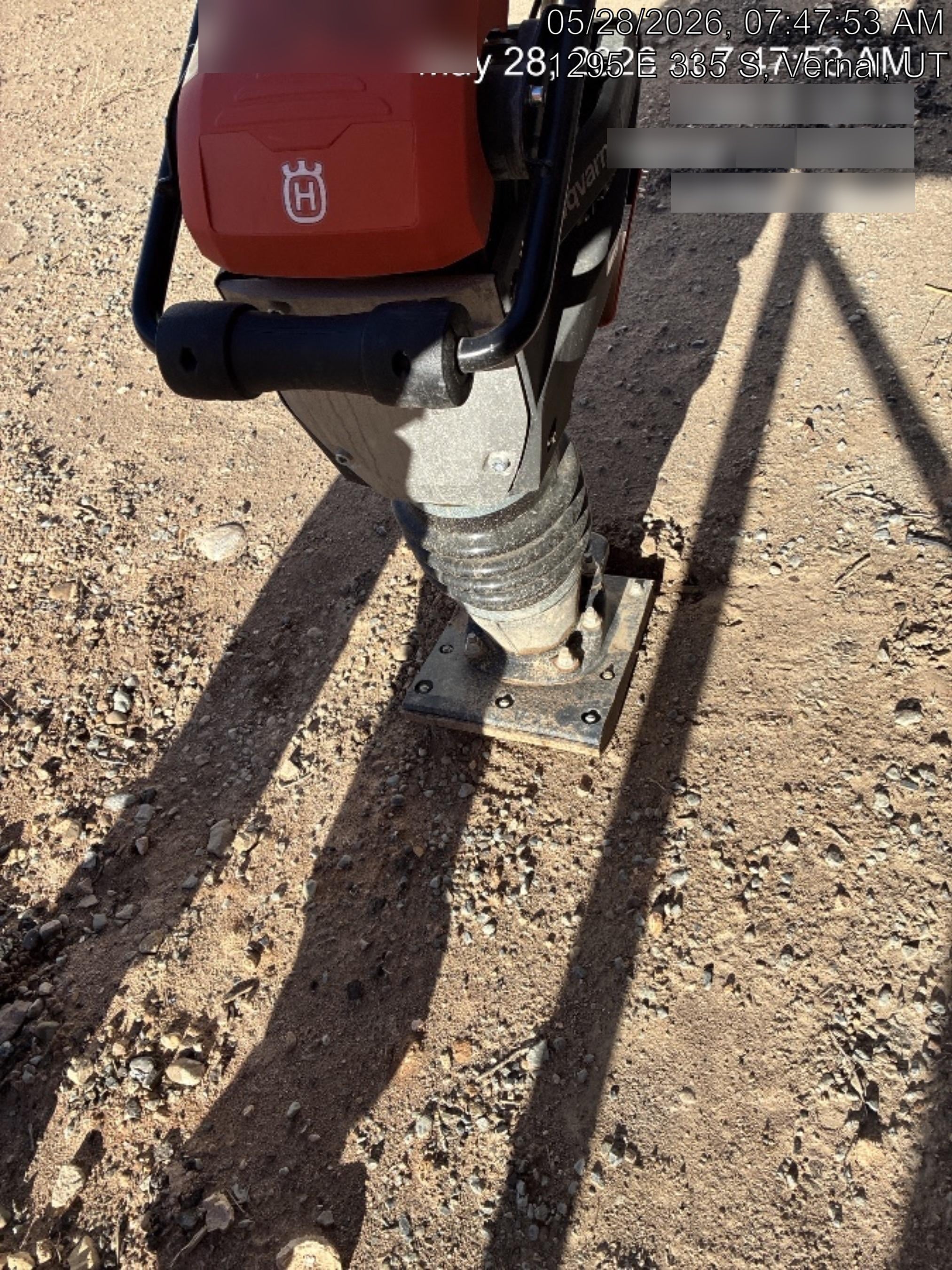2025 HUSQVARNA LT6005