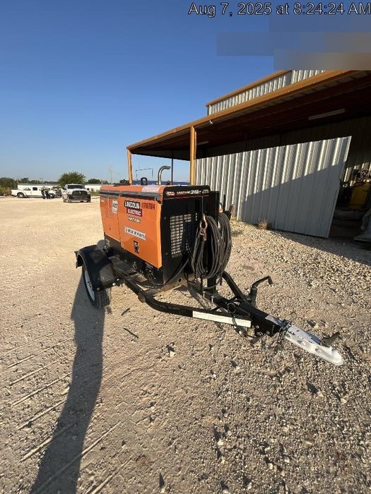 2021 Lincoln Electric Vantage 322 Vantage 322 Ready Pak 3 w/ Decals, ORANGE (includes trailer, cable rack, fender light kit) NO Telematics