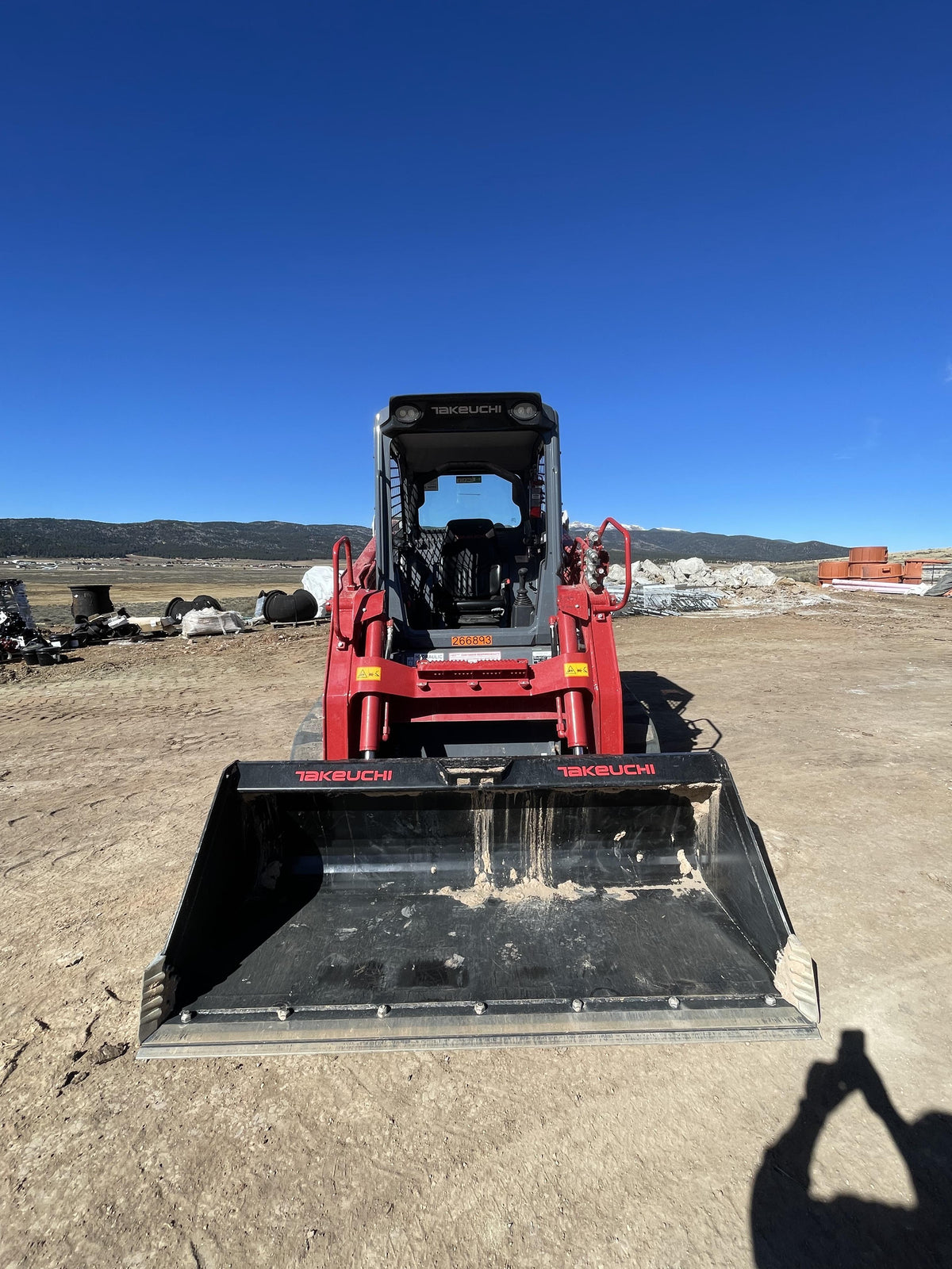 2022 TAKEUCHI TL12R2-R