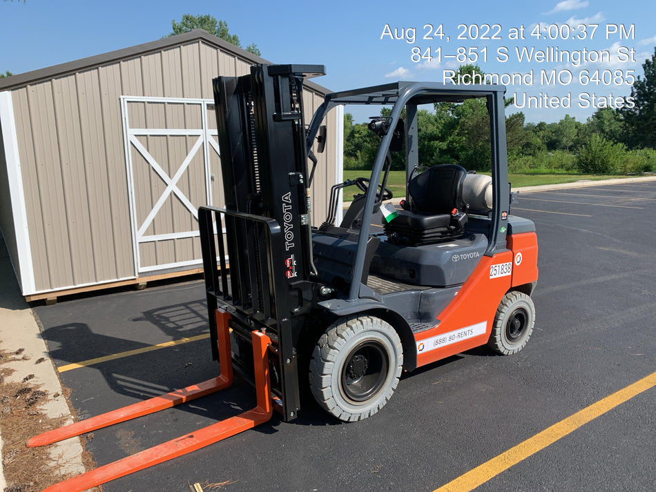 2022 TOYOTA 50-8FGU25