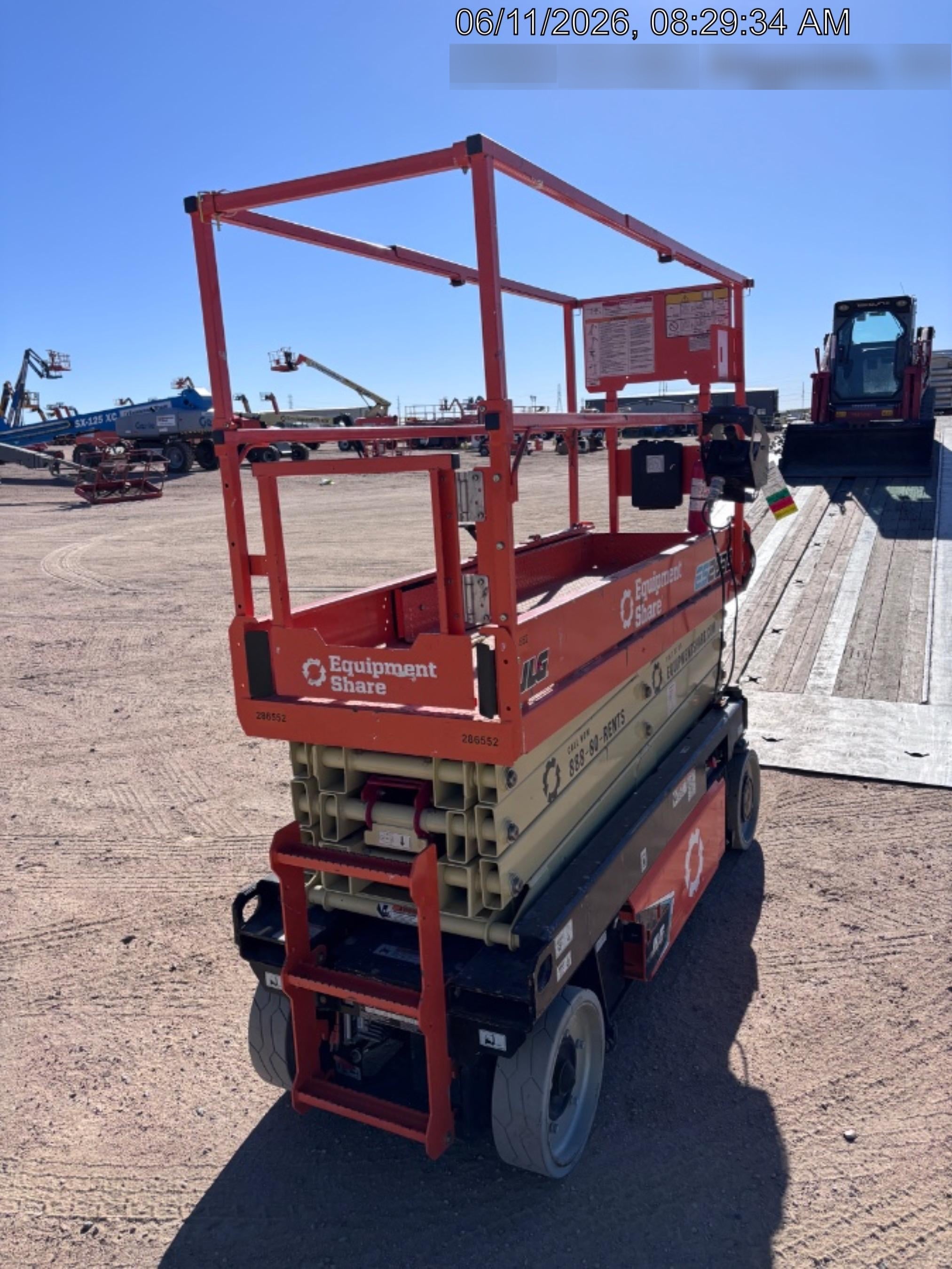 2022 JLG ES2632