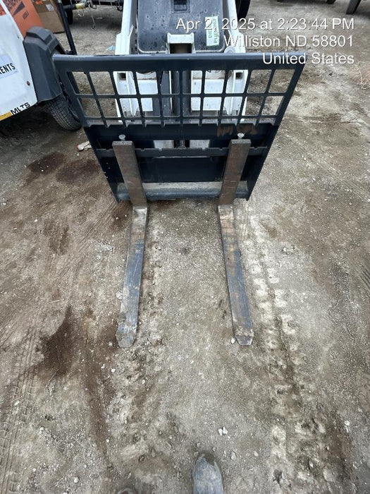2023 BOBCAT 36" Mini Skid Steer Fork Carriage - Bobcat
