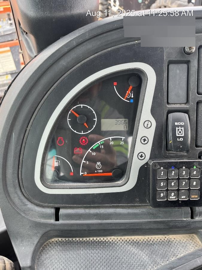 2023 JCB 3CX-14