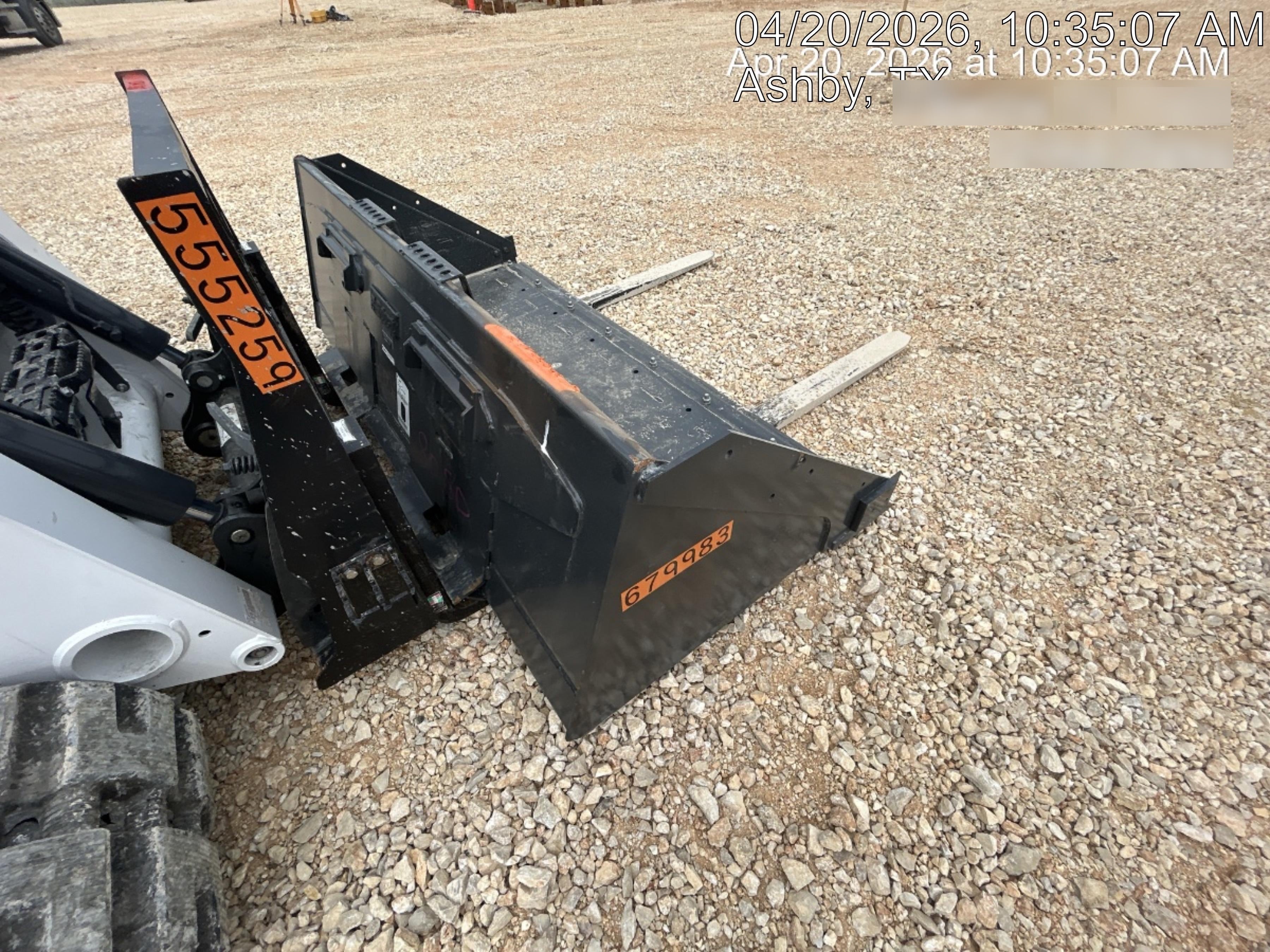 2025 ARROW MATERIAL HANDLING F5100CB - 72"