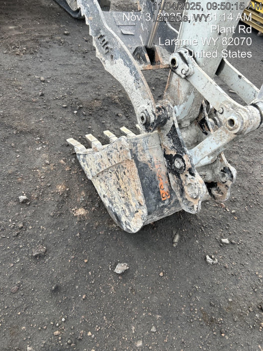 2025 TAKEUCHI 24" Bucket Takeuchi