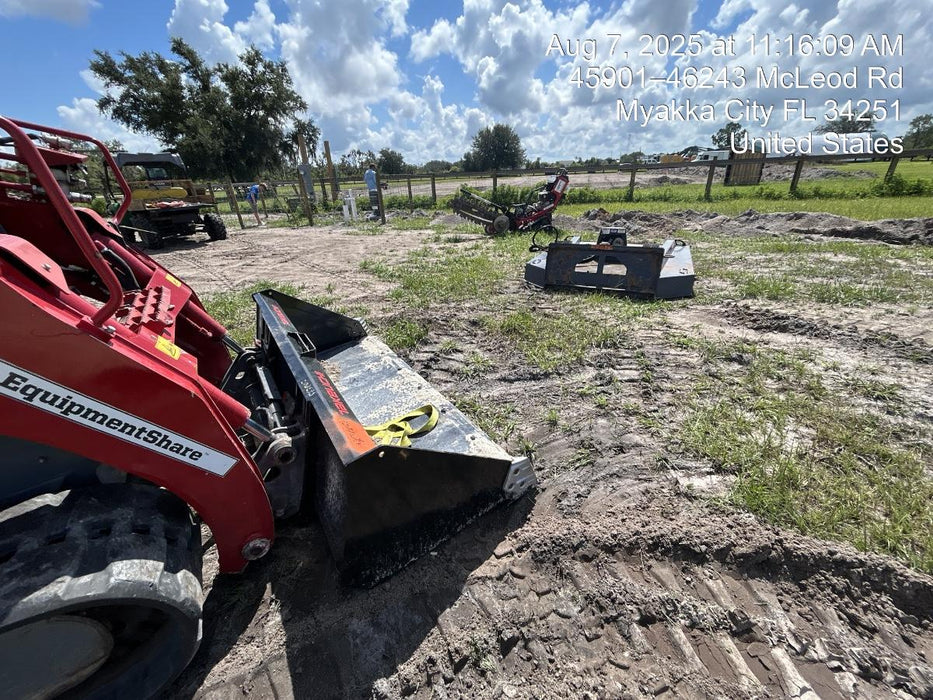 2025 TAKEUCHI 80" Smooth Bucket - Takeuchi