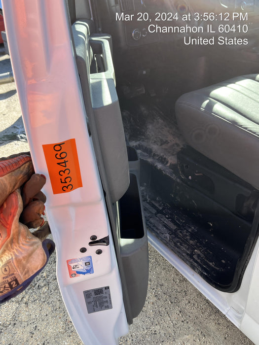 2023 CHEVROLET Express Van - Rental