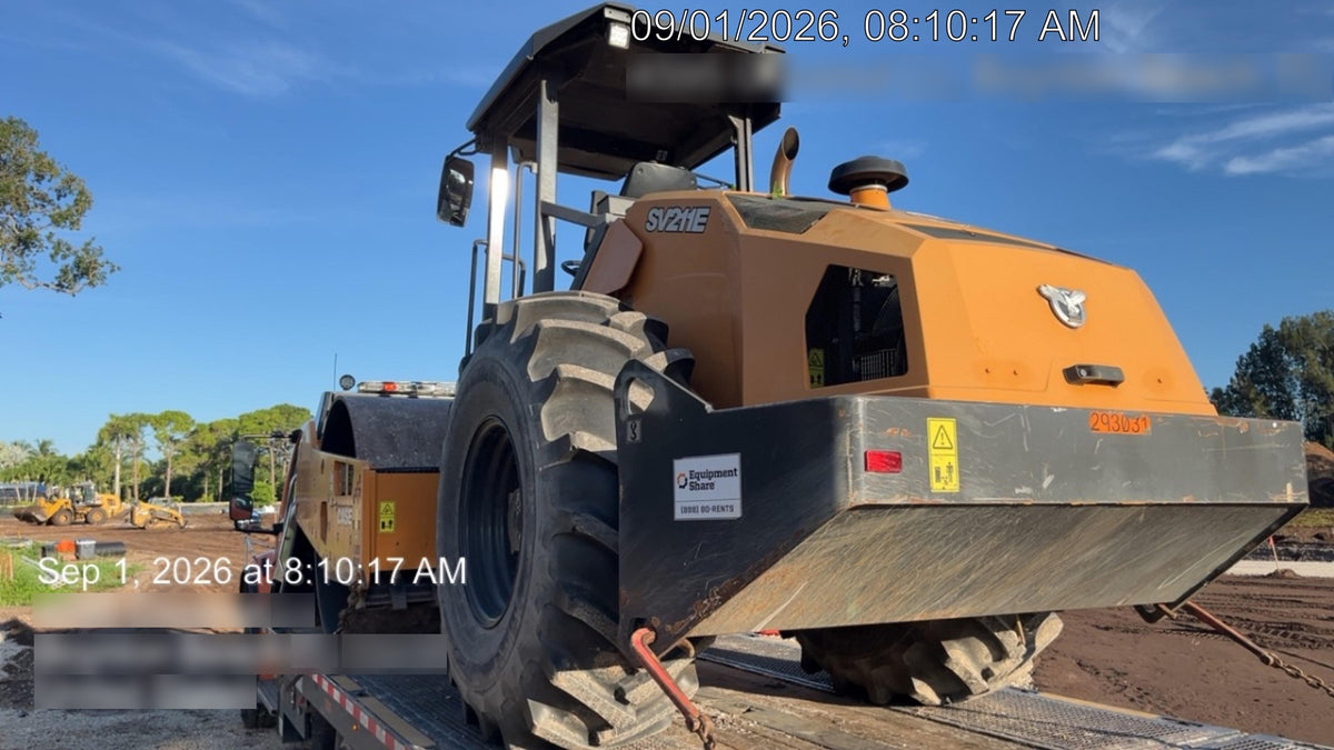 2023 CASE SV211E