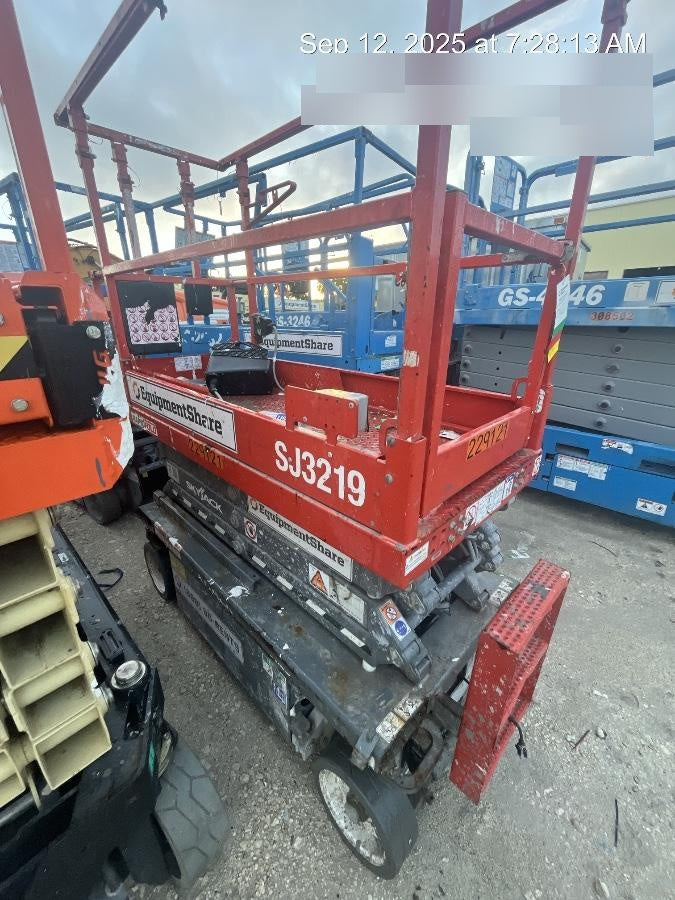 2022 SKYJACK SJ3219