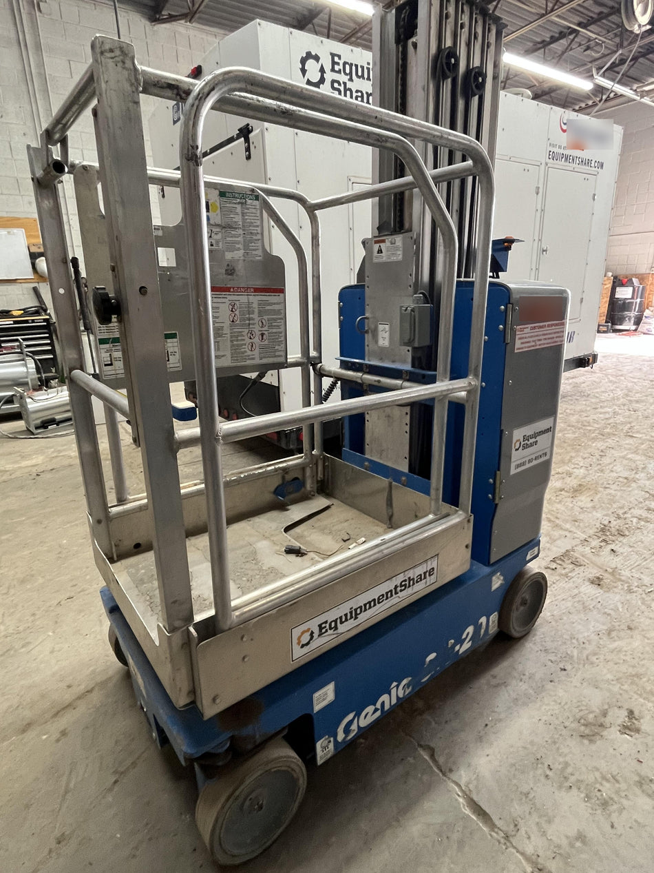 2019 GENIE GR-20