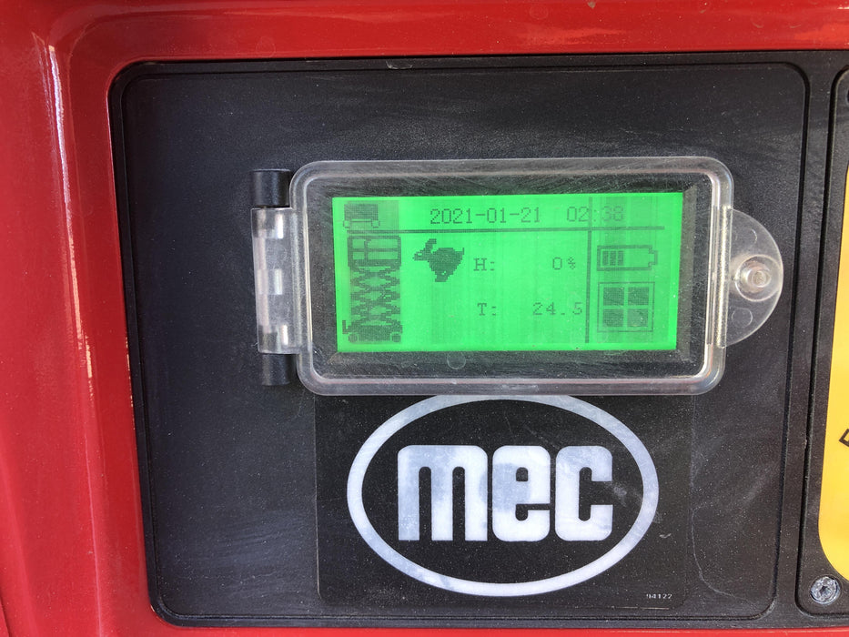 2020 MEC 1330SE Solid NM Tires, Steel Swing out Doors, LCS, Beacon, 900W Invertor