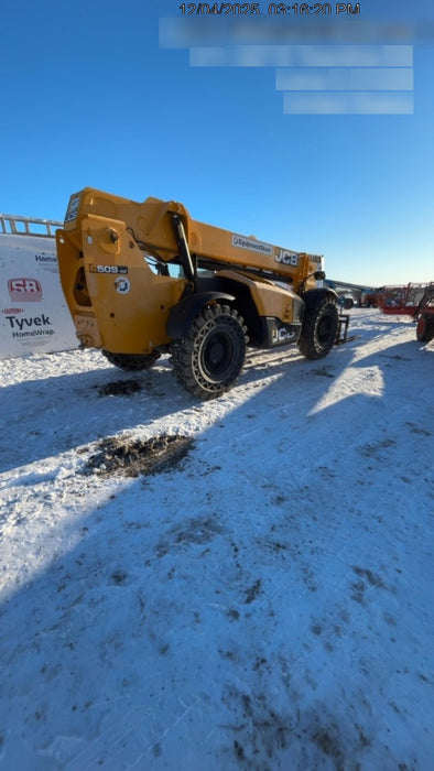 2020 JCB 509-42 Canopy, Solid Tires, Work Lights, Beacon, Aux Hydraulics, Back up Alarm, Lifting Eye, ES Decals