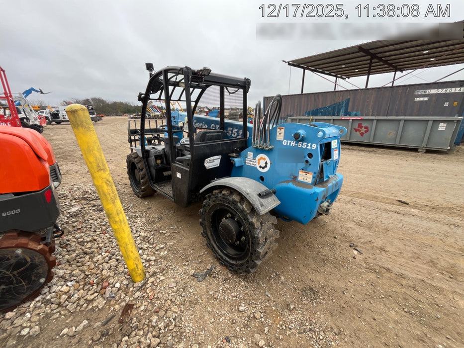 2018 GENIE GTH-5519