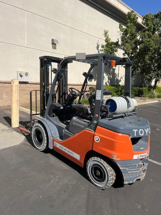 2022 TOYOTA 50-8FGU25