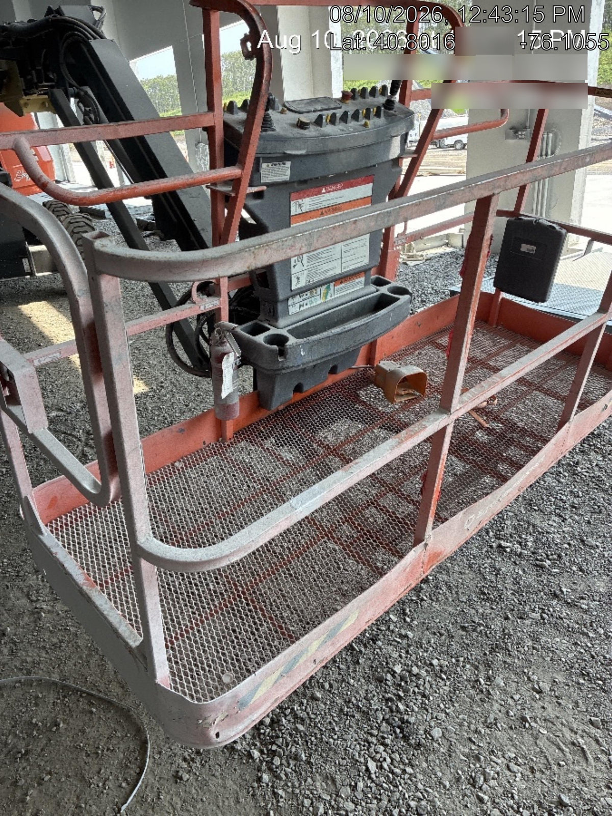 2025 JLG 660SJ