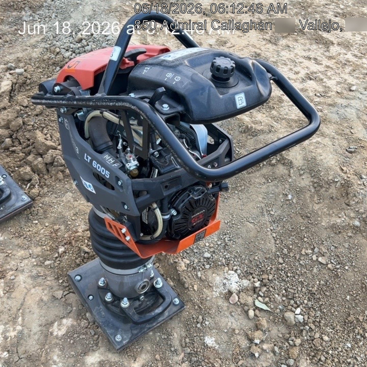 2024 HUSQVARNA LT6005