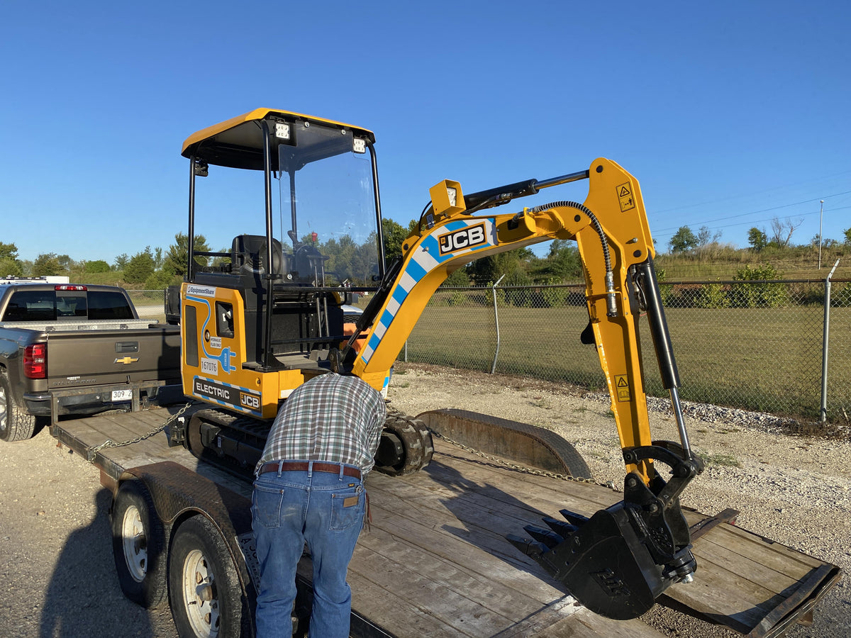 2021 JCB 19C-1E