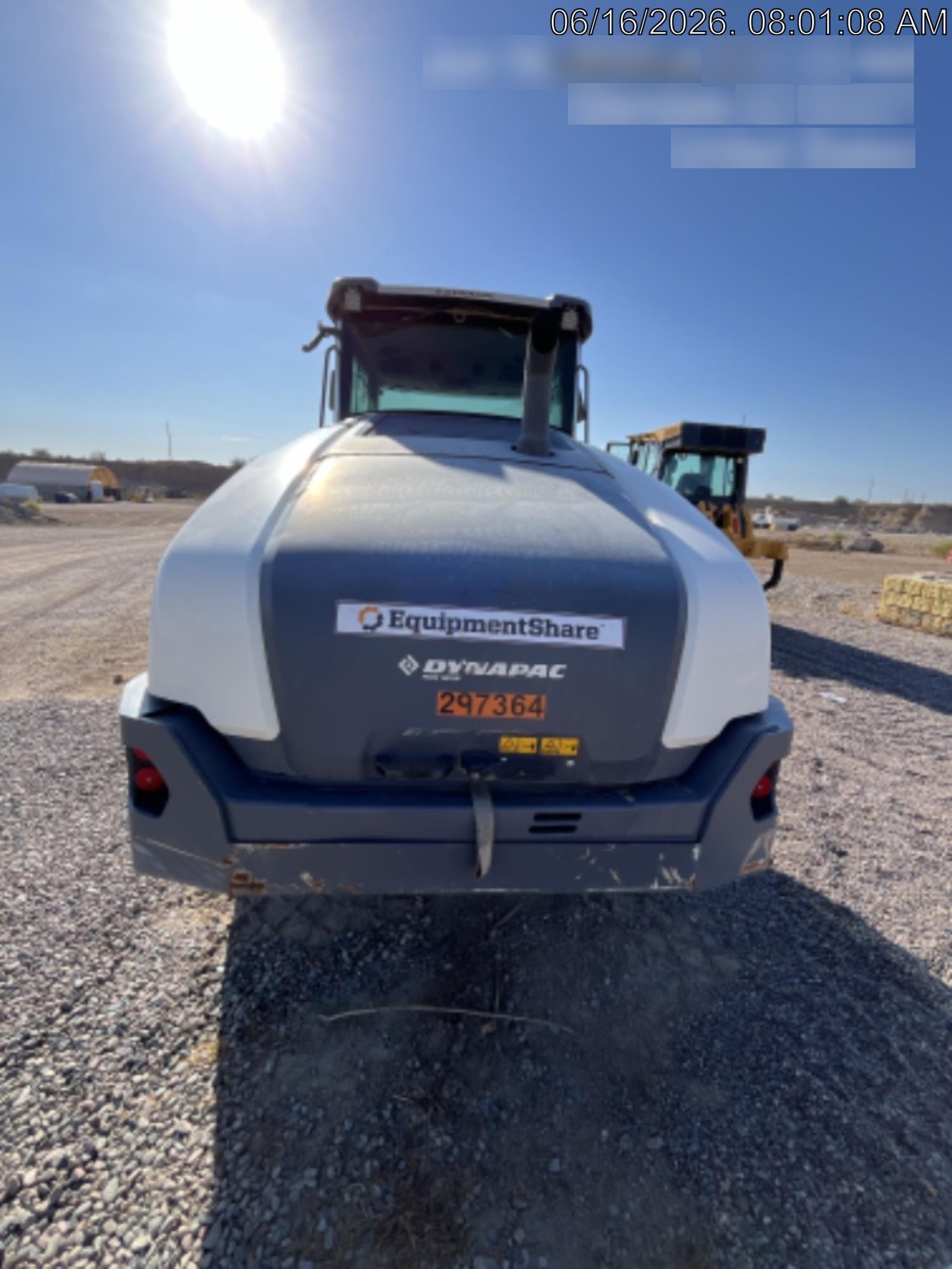 2023 DYNAPAC CA2500D