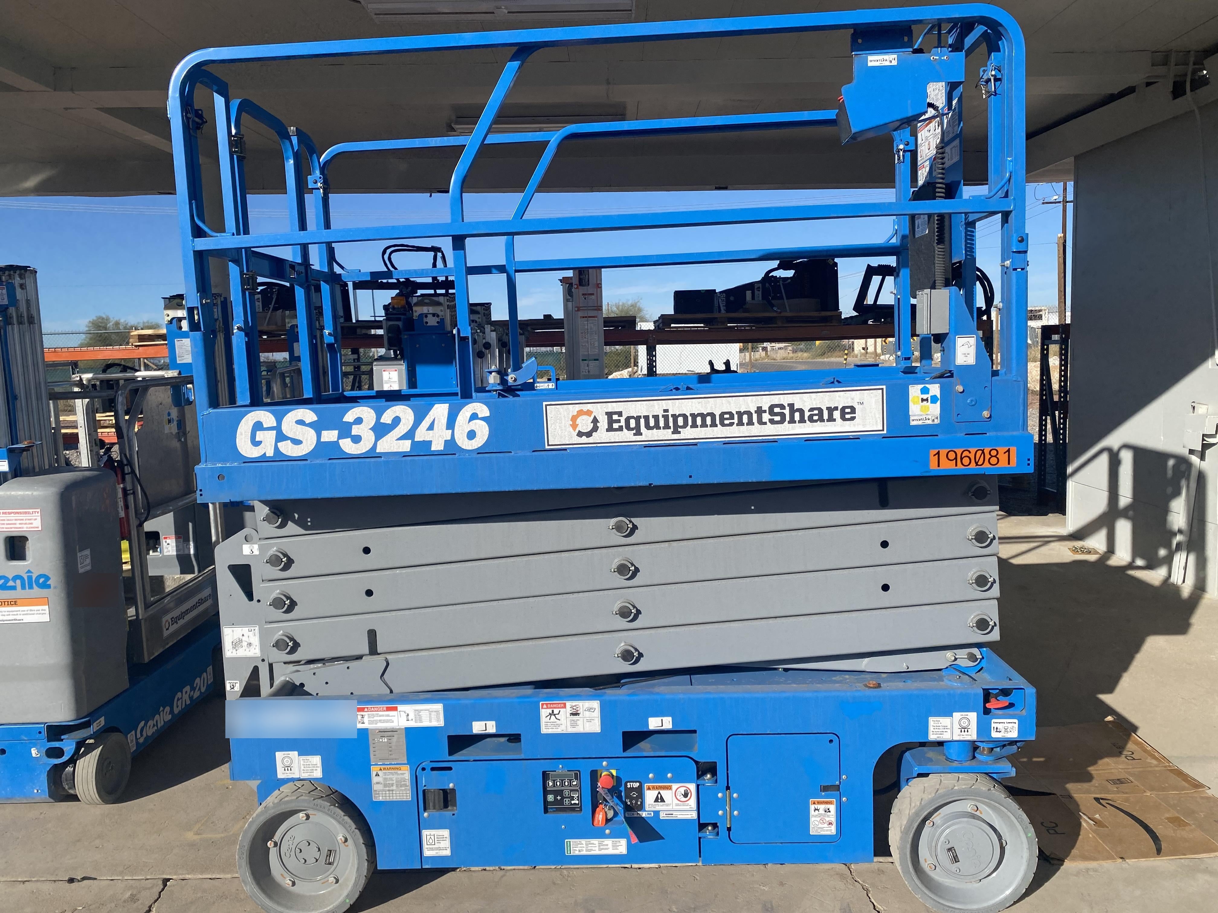 2021 GENIE GS-3246
