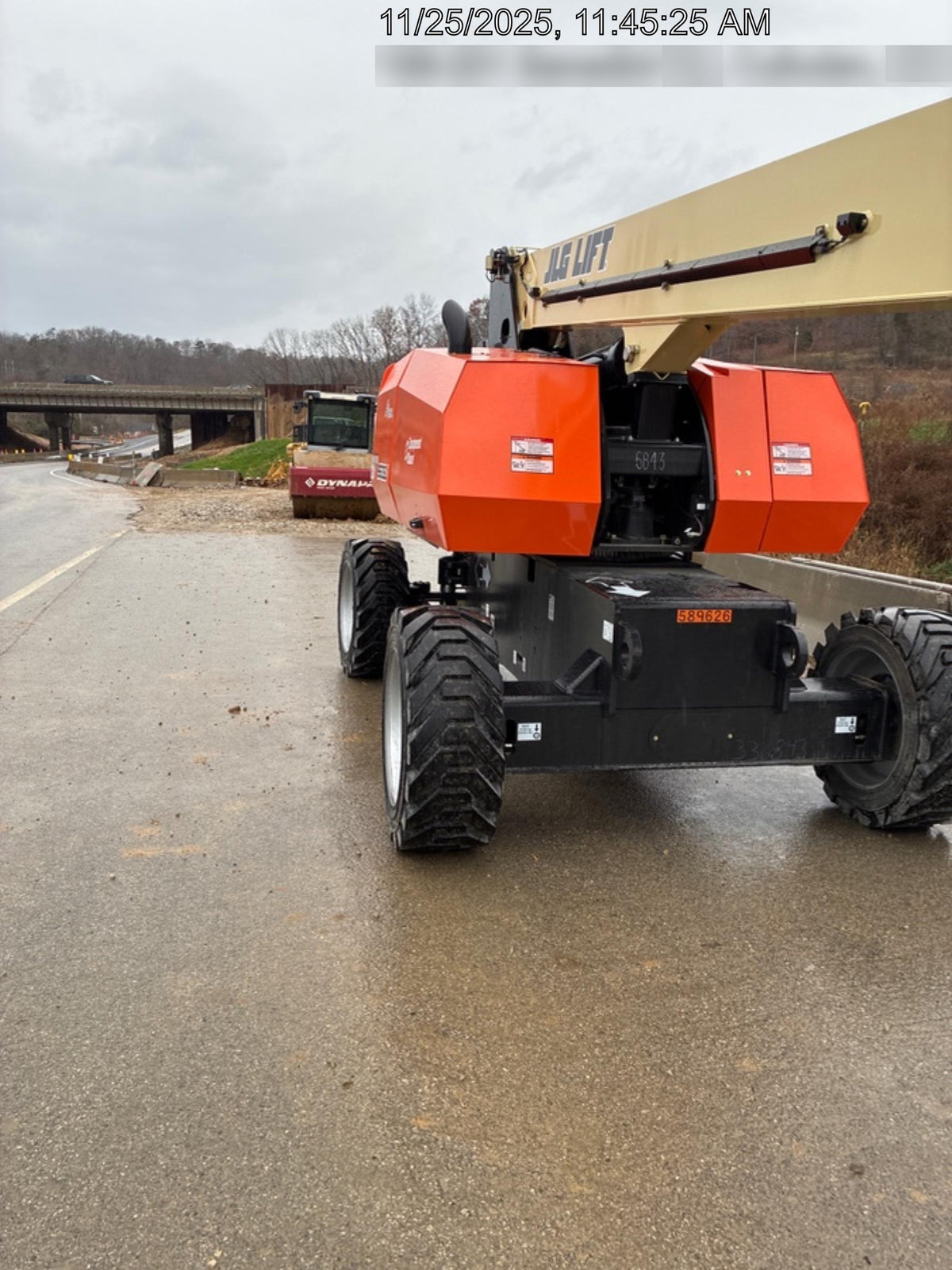 2025 JLG 860SJ
