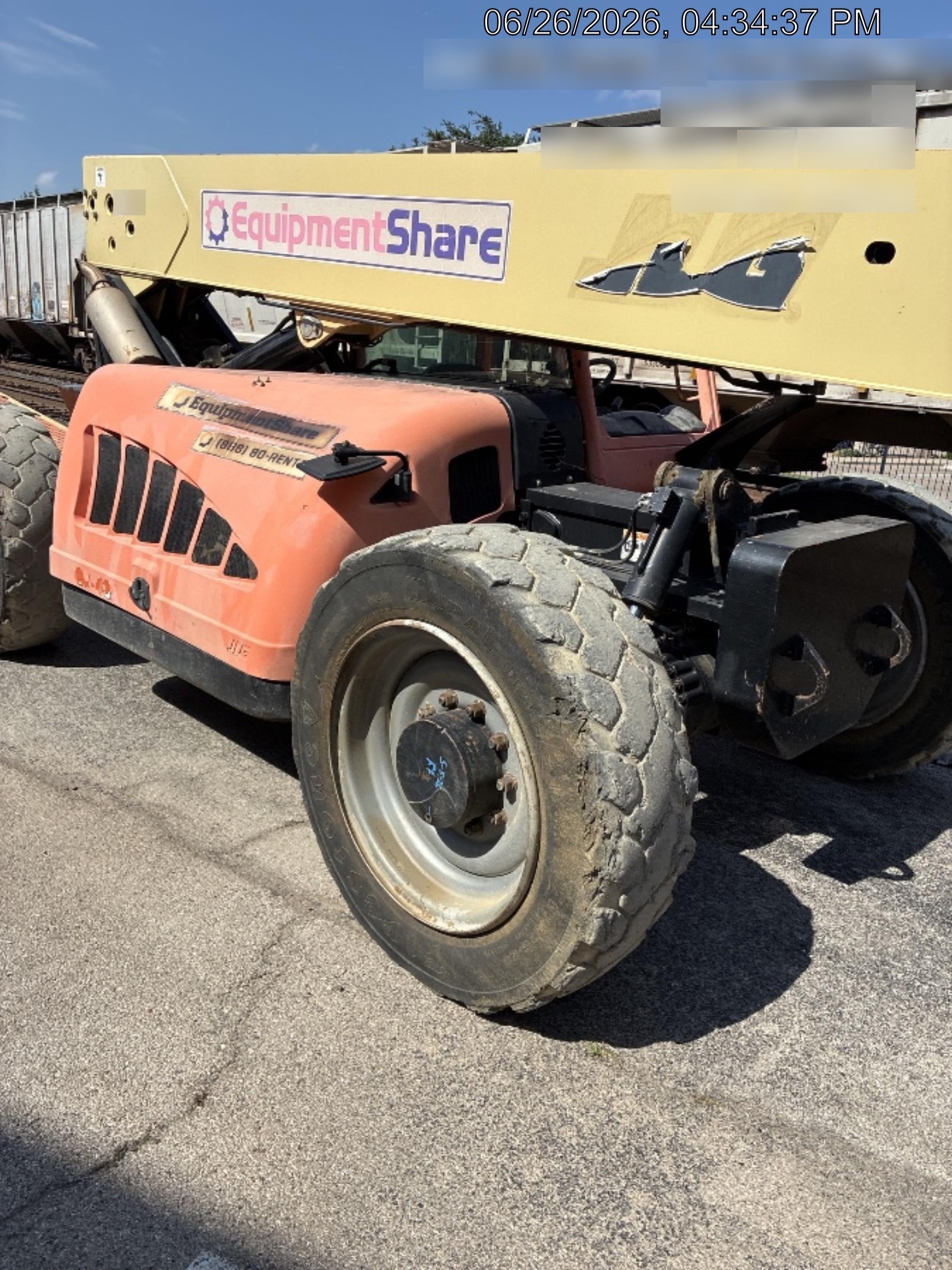 2008 JLG G9-43A