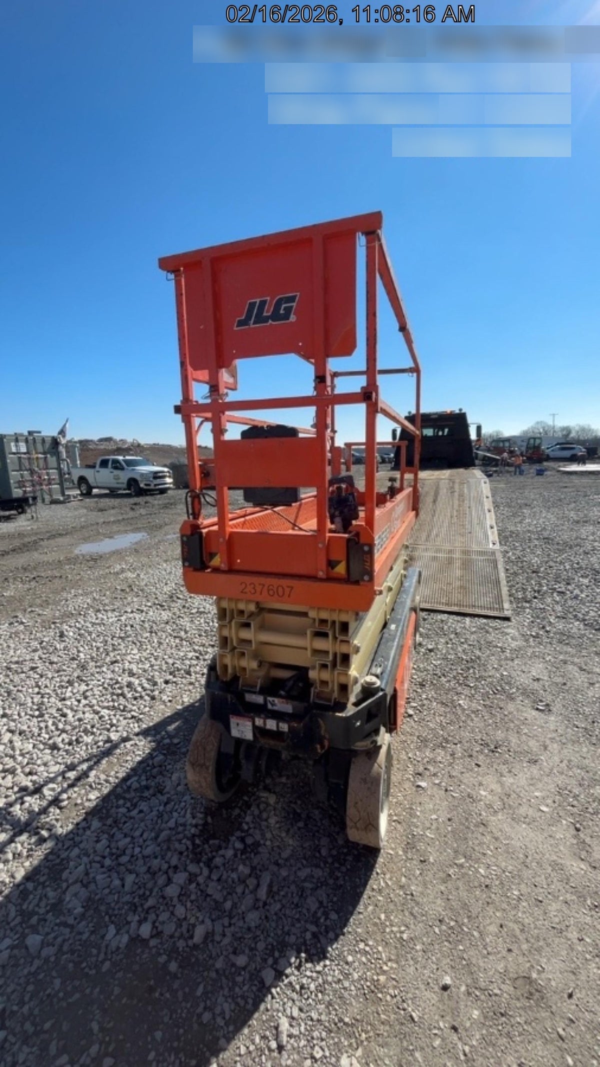 2022 JLG ES2632