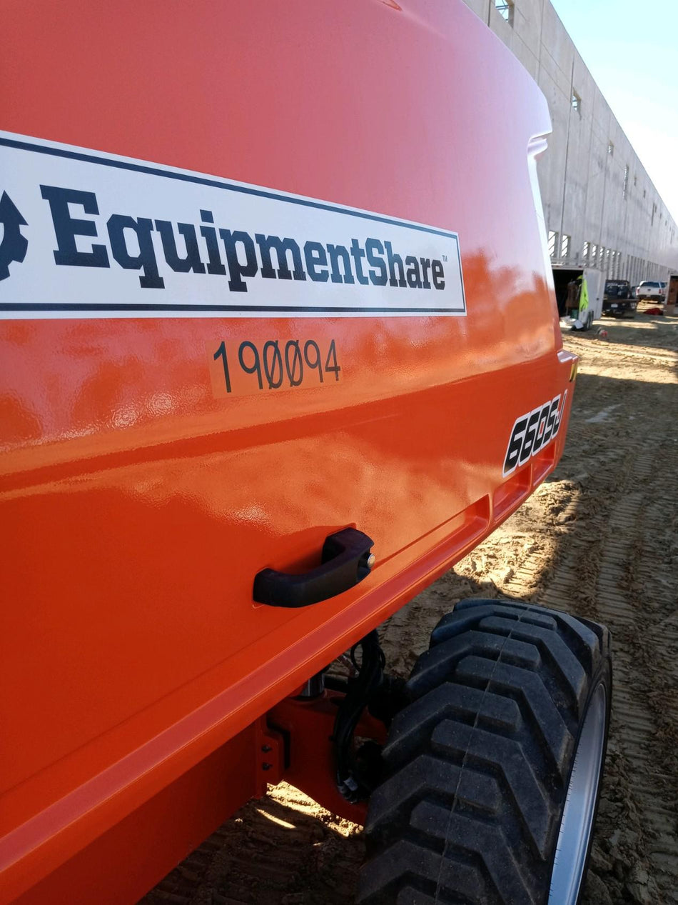 2021 JLG 660SJ