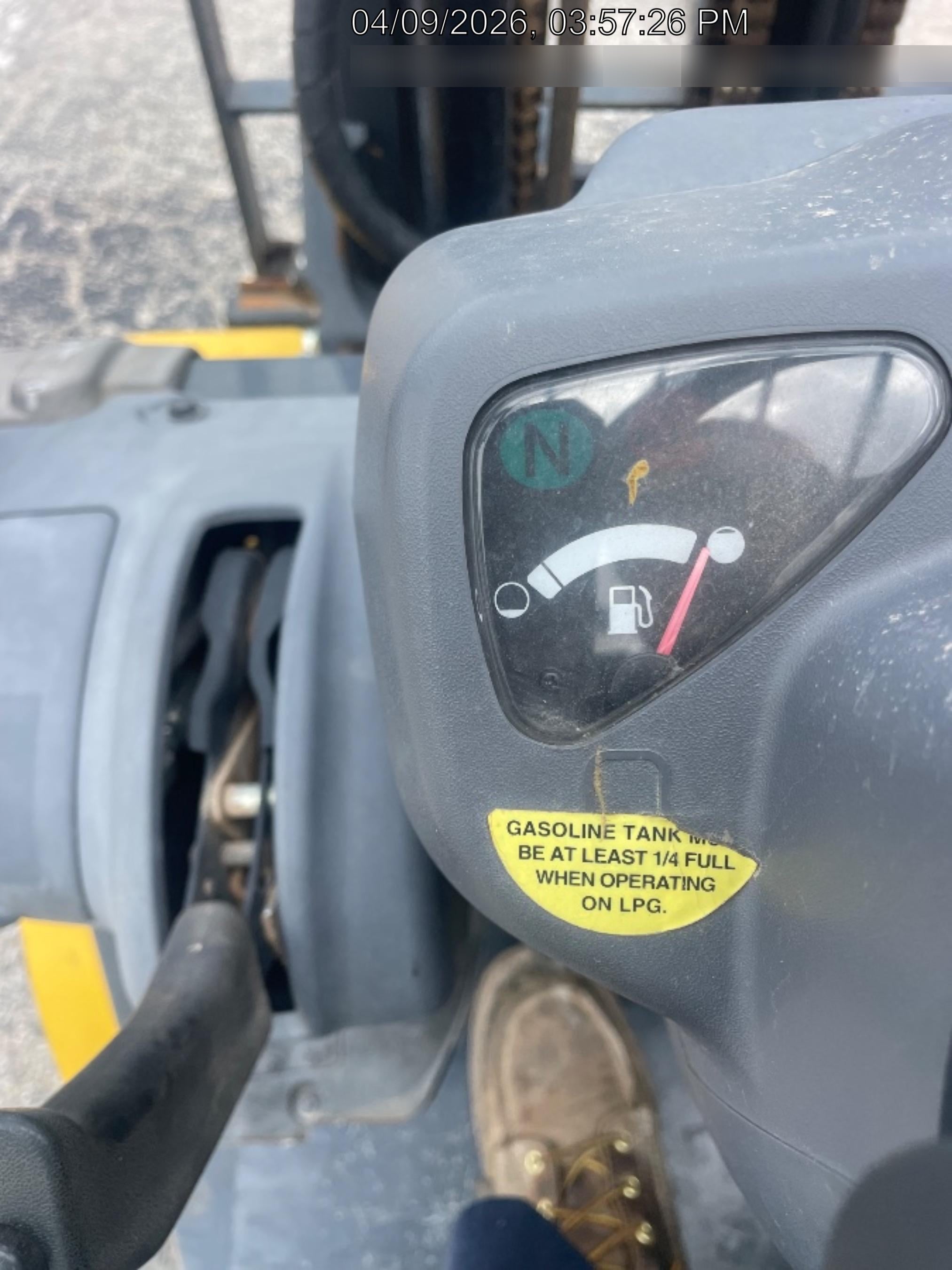 2021 KOMATSU FG25T-16