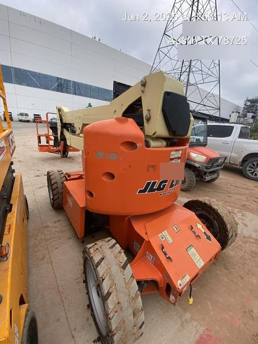 2019 JLG E450AJ