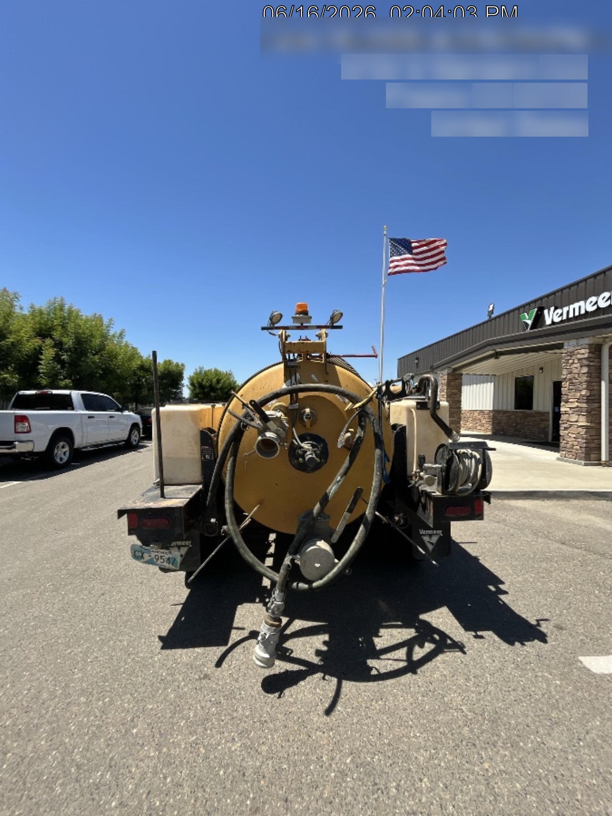 2021 VAC-TRON LP573XDT