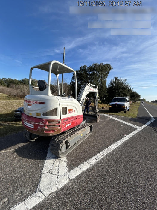 2020 TAKEUCHI TB235-2R