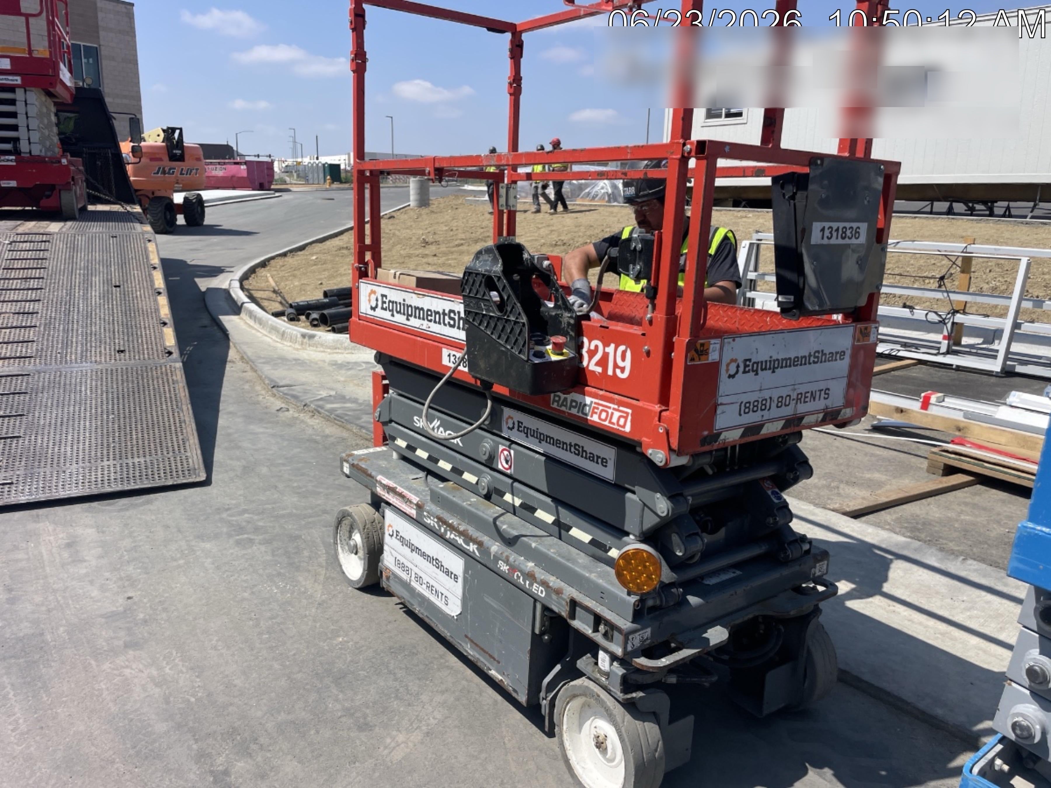 2021 SKYJACK SJ3219