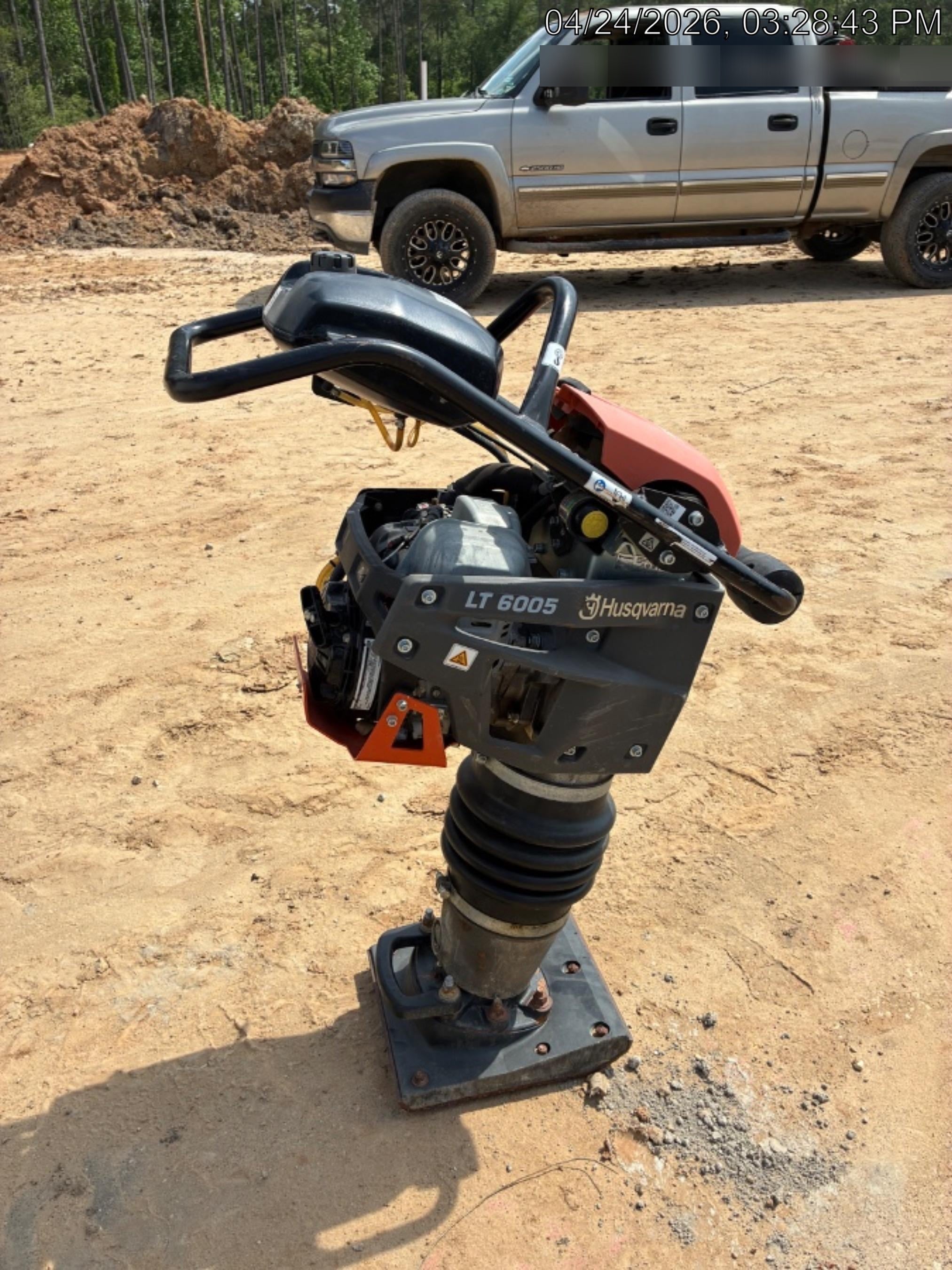 2024 HUSQVARNA LT6005