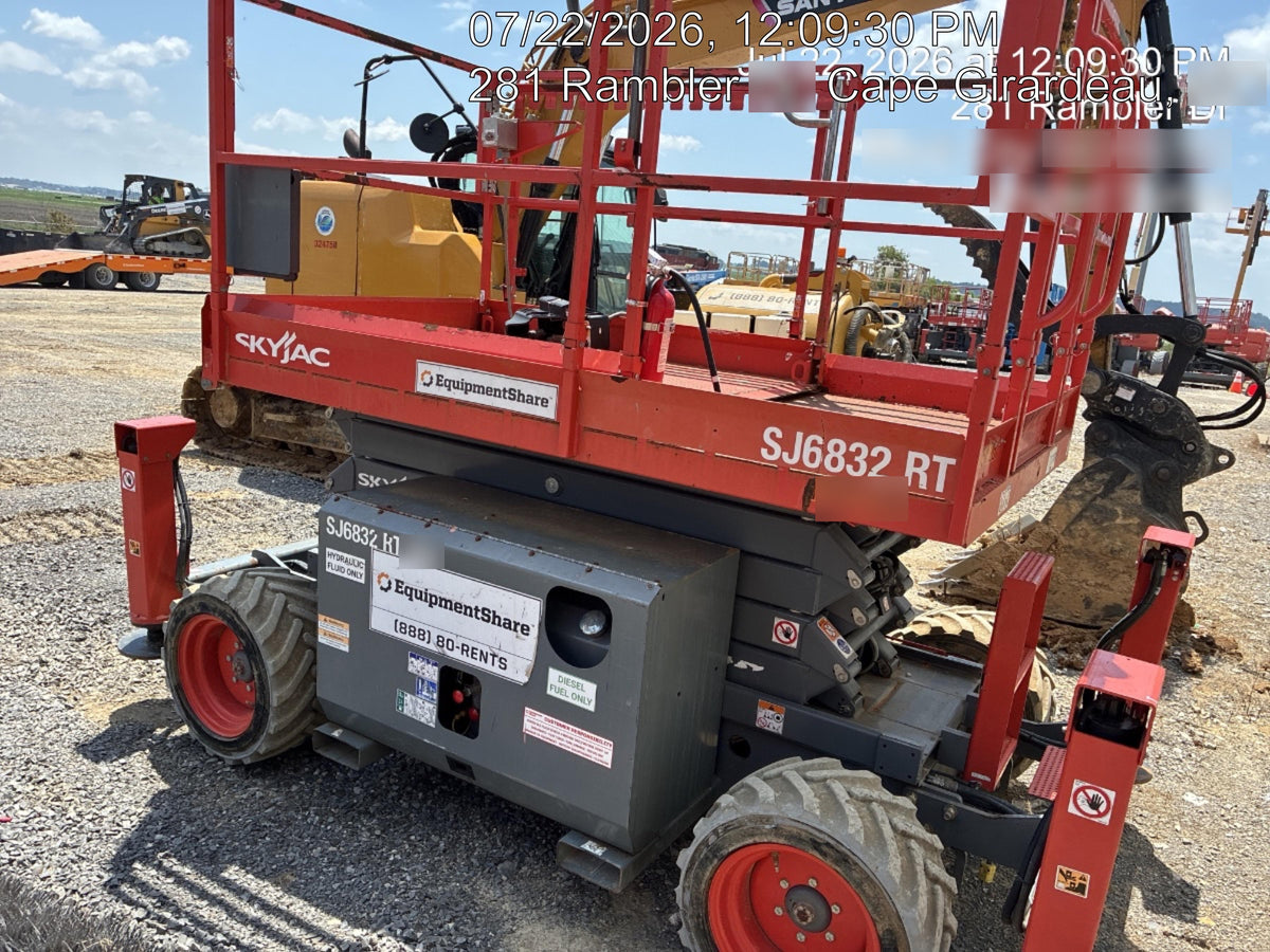 2021 SKYJACK SJ6832 RT