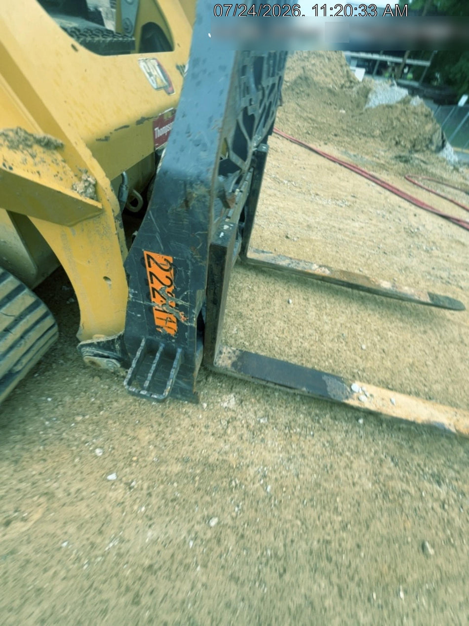 2022 PALADIN 48" Pallet Forks - Paladin