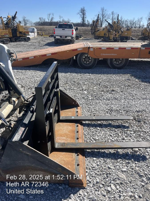 2025 ARROW MATERIAL HANDLING F5100CB