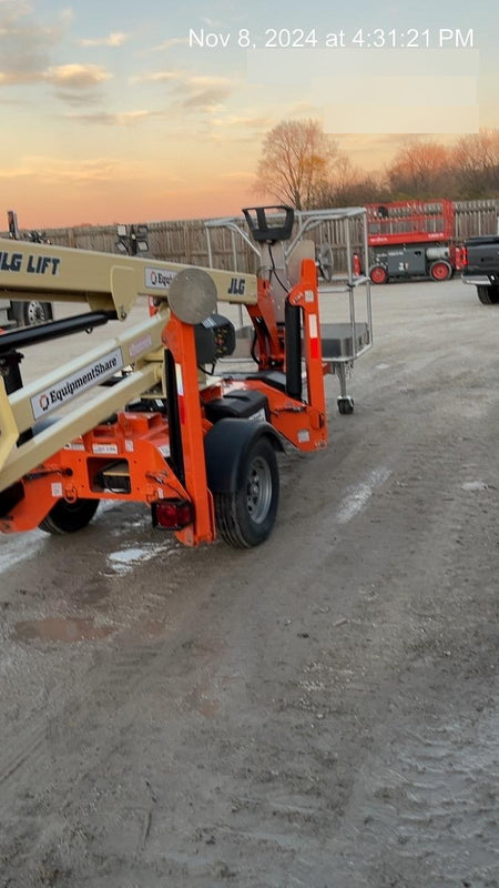 2022 JLG T350