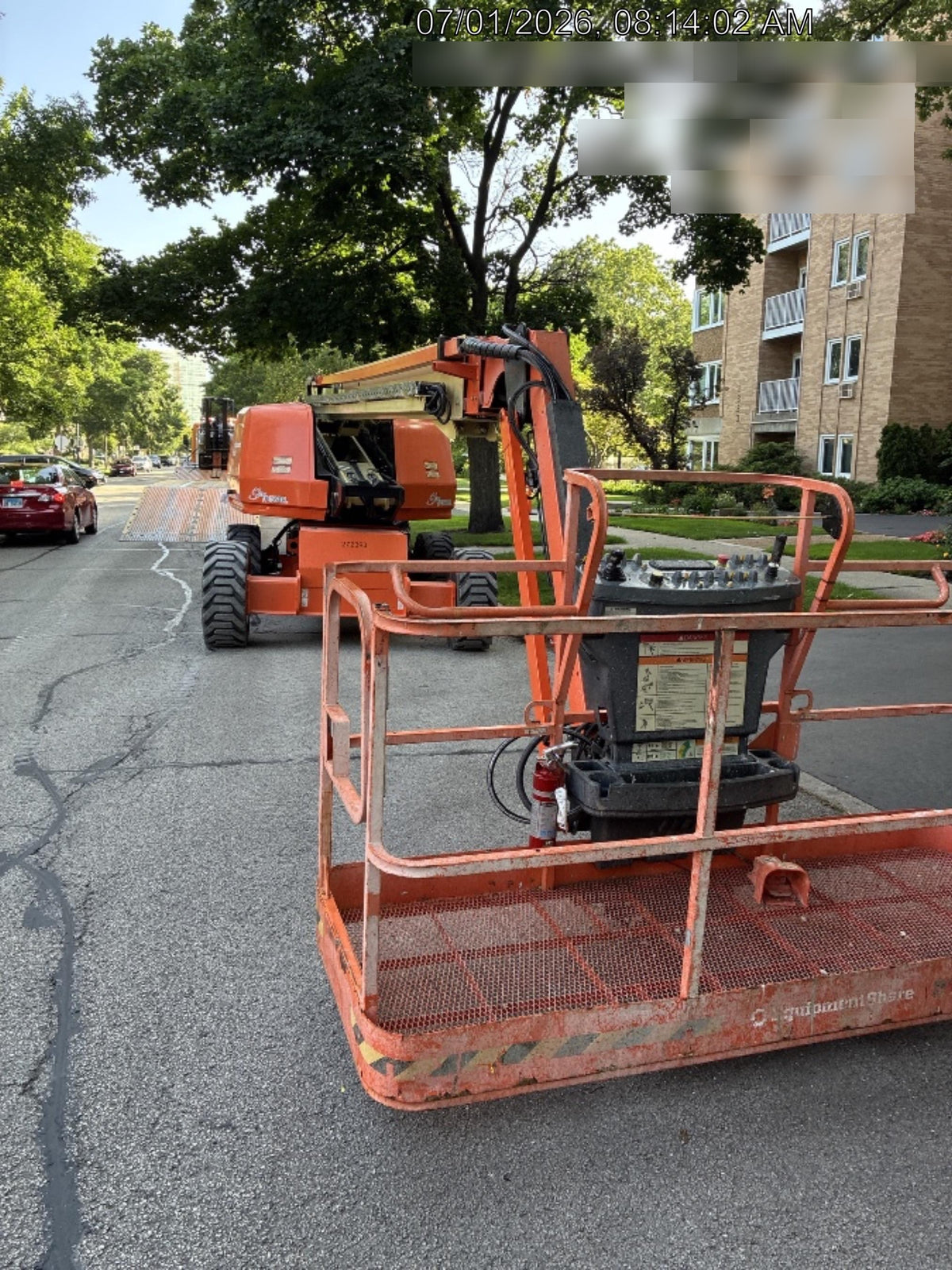 2022 JLG 660SJ