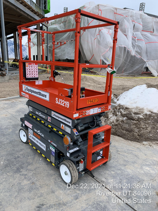 2021 SKYJACK SJ3219