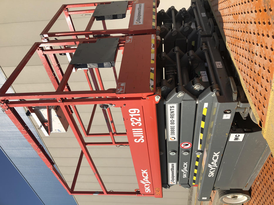 2018 Skyjack SJIII-3219 Standard Rental Specs