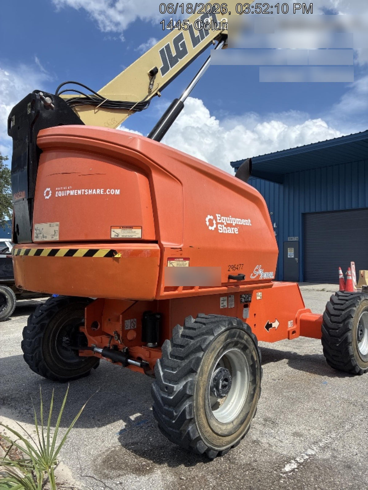 2023 JLG 460SJ