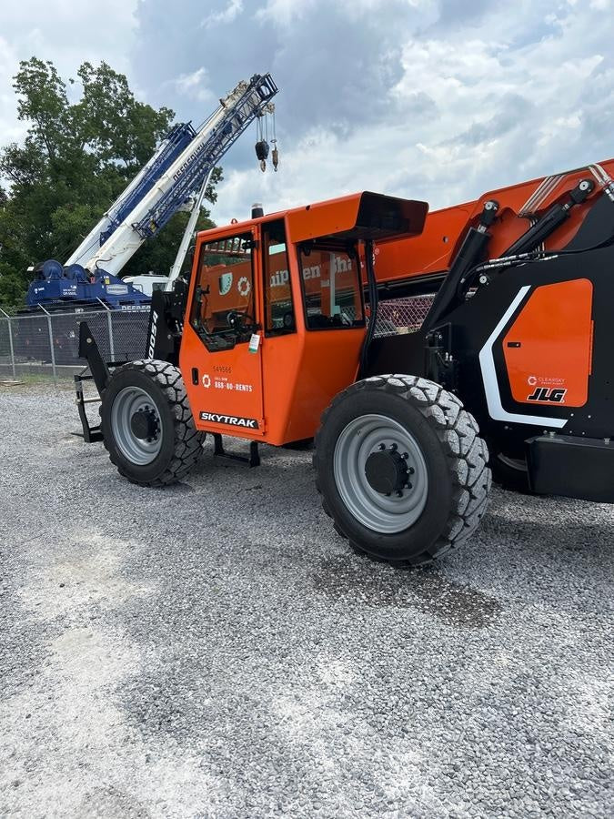2025 SKYTRAK 10054