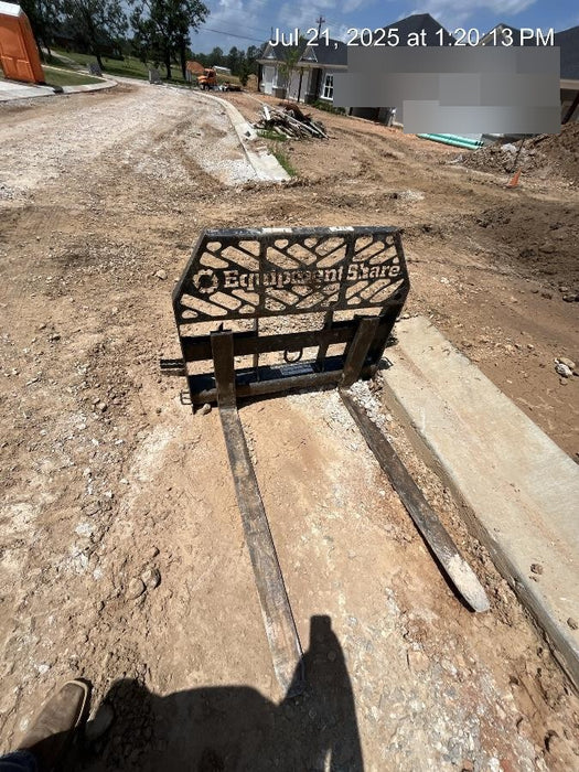 2022 PALADIN 48" Pallet Forks - Paladin